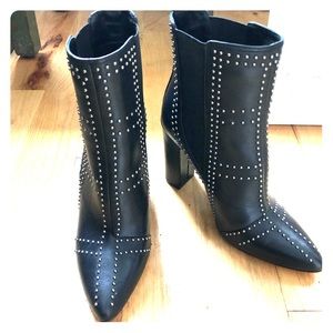 Vince Camuto Booties